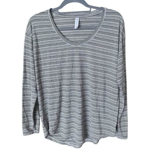Athleta Cloudlight Stratus Scoop Neck Long Sleeve Striped Top Medium - Picture 4 of 7